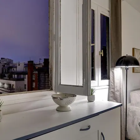 Apartment 529 Lowendal Paris